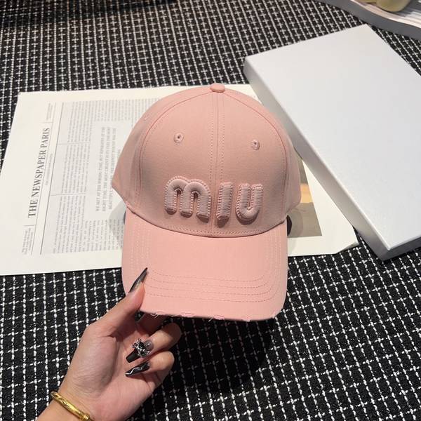 Miu Miu Hat MUH00233